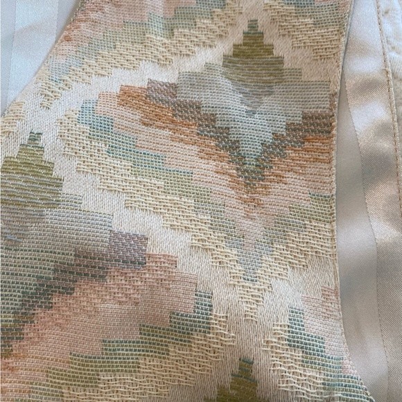 Vintage The Narragansett Southwestern Pastel Stripe Back Suit Vest size Medium - Picture 3 of 7